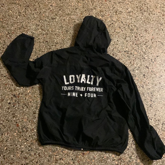 Photo windbreaker medium hoodie - Picture 1 of 5